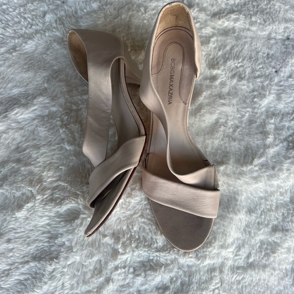BCBG light pink heels - Picture 3 of 3